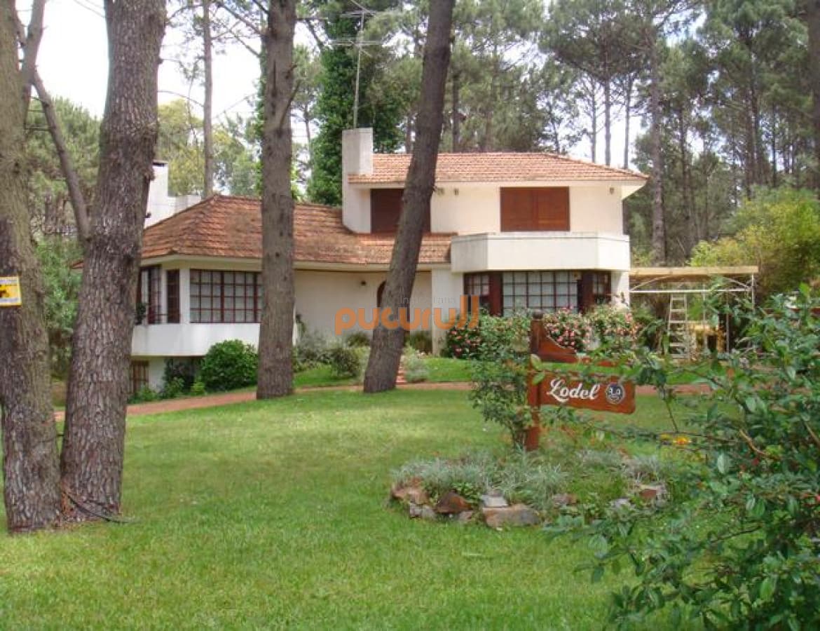 Casa en Punta Ballena, Portezuelo Bosque