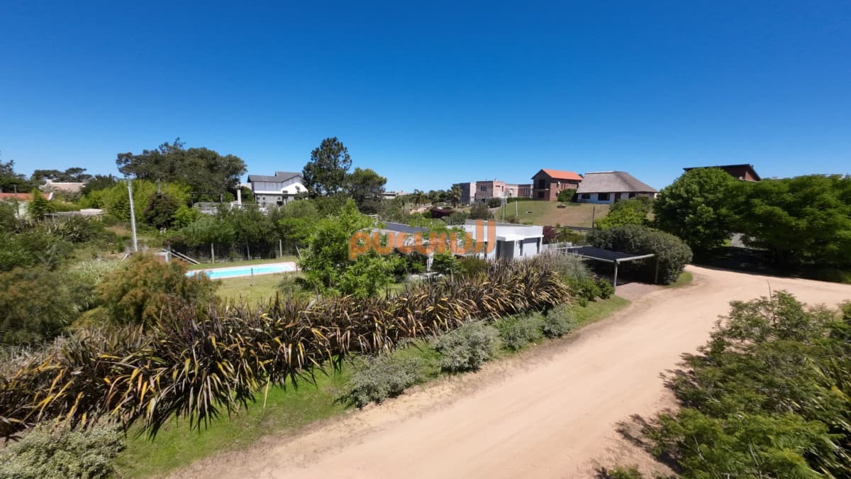 Disfrutable casa en una planta!