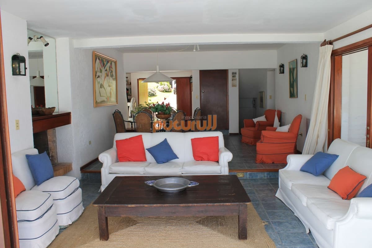 Cerca del Mar! Ideal para 2 familias.