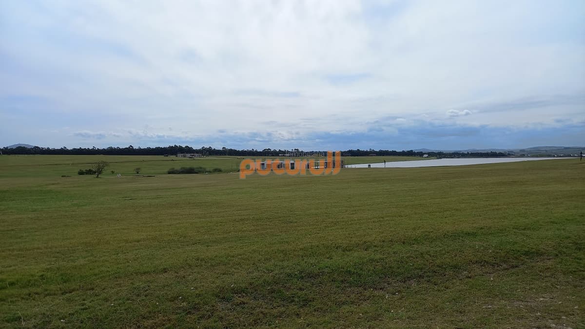 Terreno en Punta Ballena, Laguna de los Cisnes