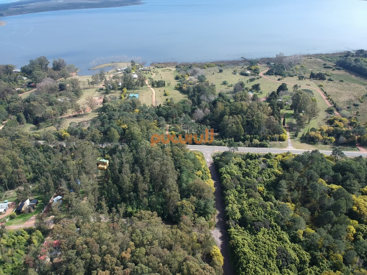 Terreno en Las Cumbres.