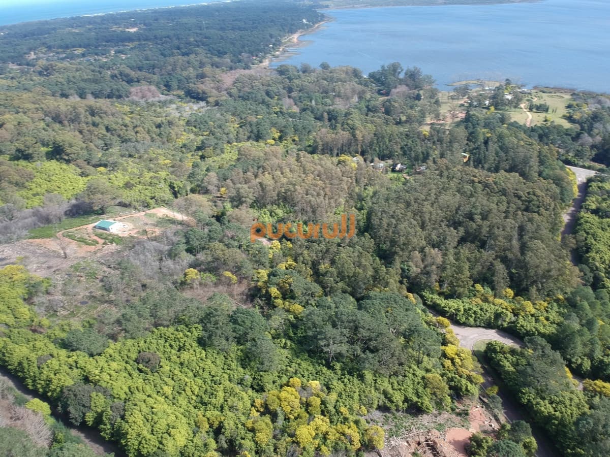 Terreno en Las Cumbres.