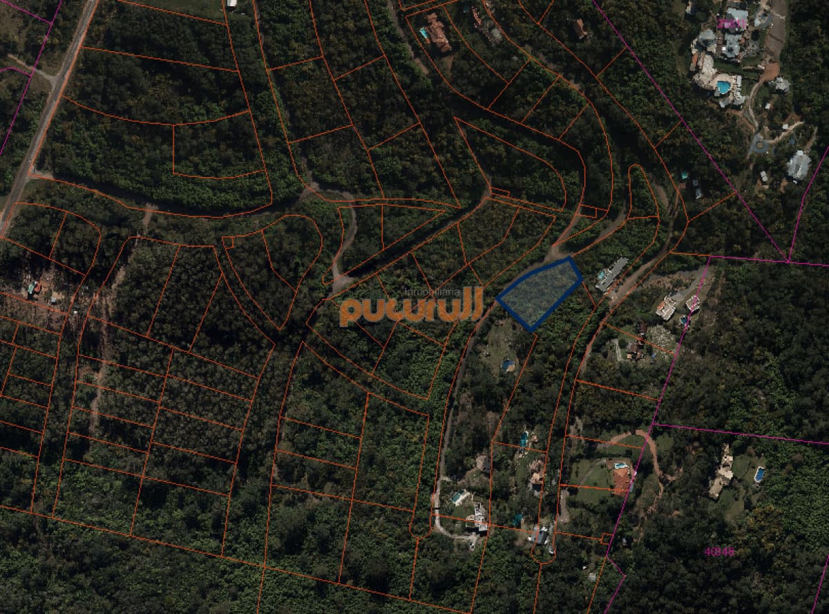 Terreno en Punta Ballena, Las Cumbres