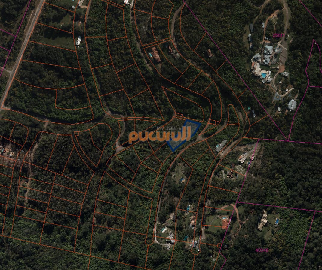 Terreno en Punta Ballena, Las Cumbres