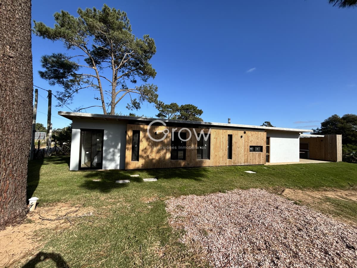 Casa en venta en Club del Lago!