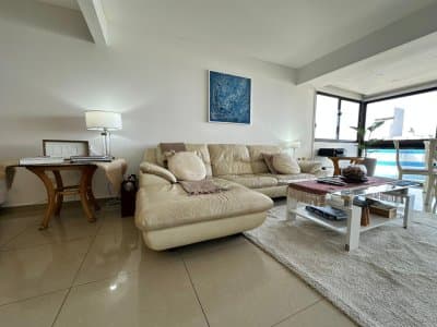 Apartamento en Brava, 3 dormitorios    -