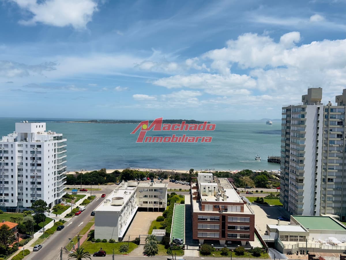 Alquiler de apartamento de dos dormitorios en Punta del Este