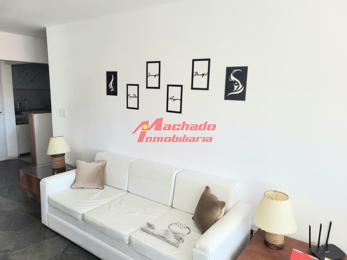 Apartamento en Venta de dos dormitorios en Punta del Este