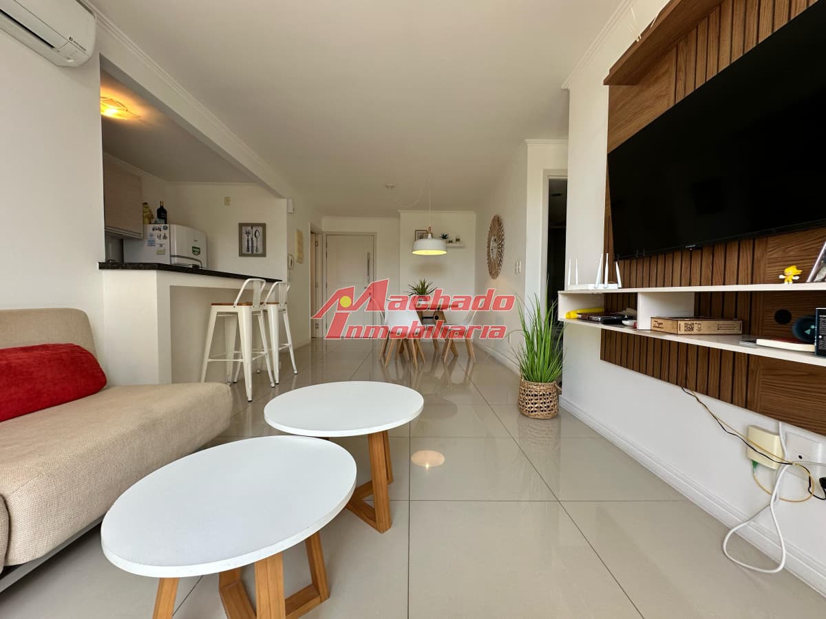 Venta de apartamento de 2 dormitorios en Place Lafayette - Punta del Este