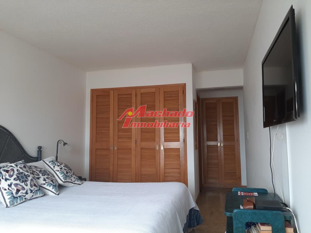 Apartamento en primera linea de playa brava en alquiler temporal
