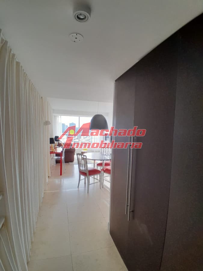 excelente edificio con todos los servicios