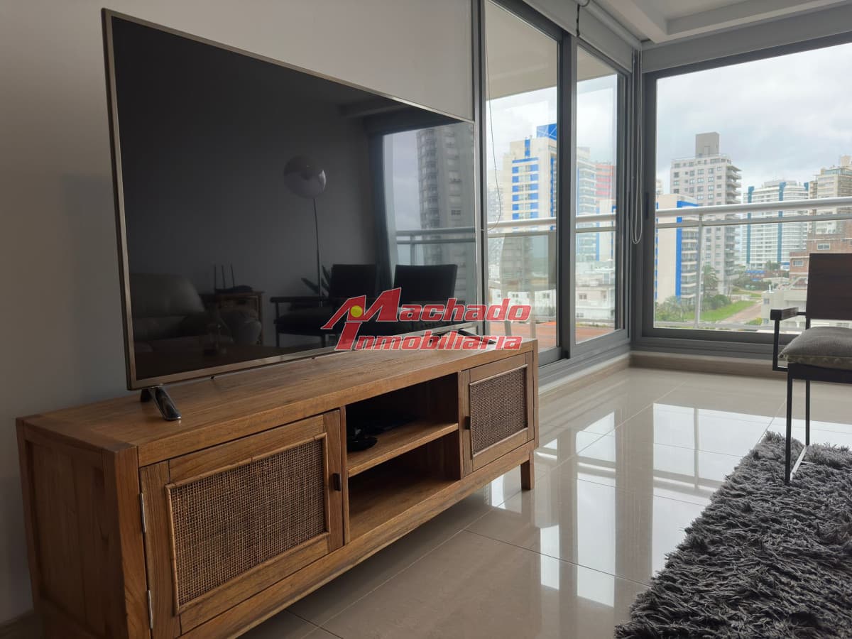 Apartamento en alquiler de 2 dormitorios en Punta del Este