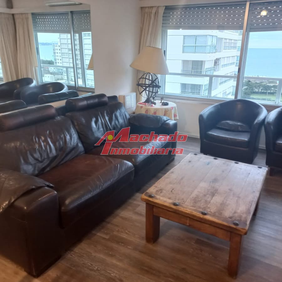 apartamento en venta frente a playa mansa