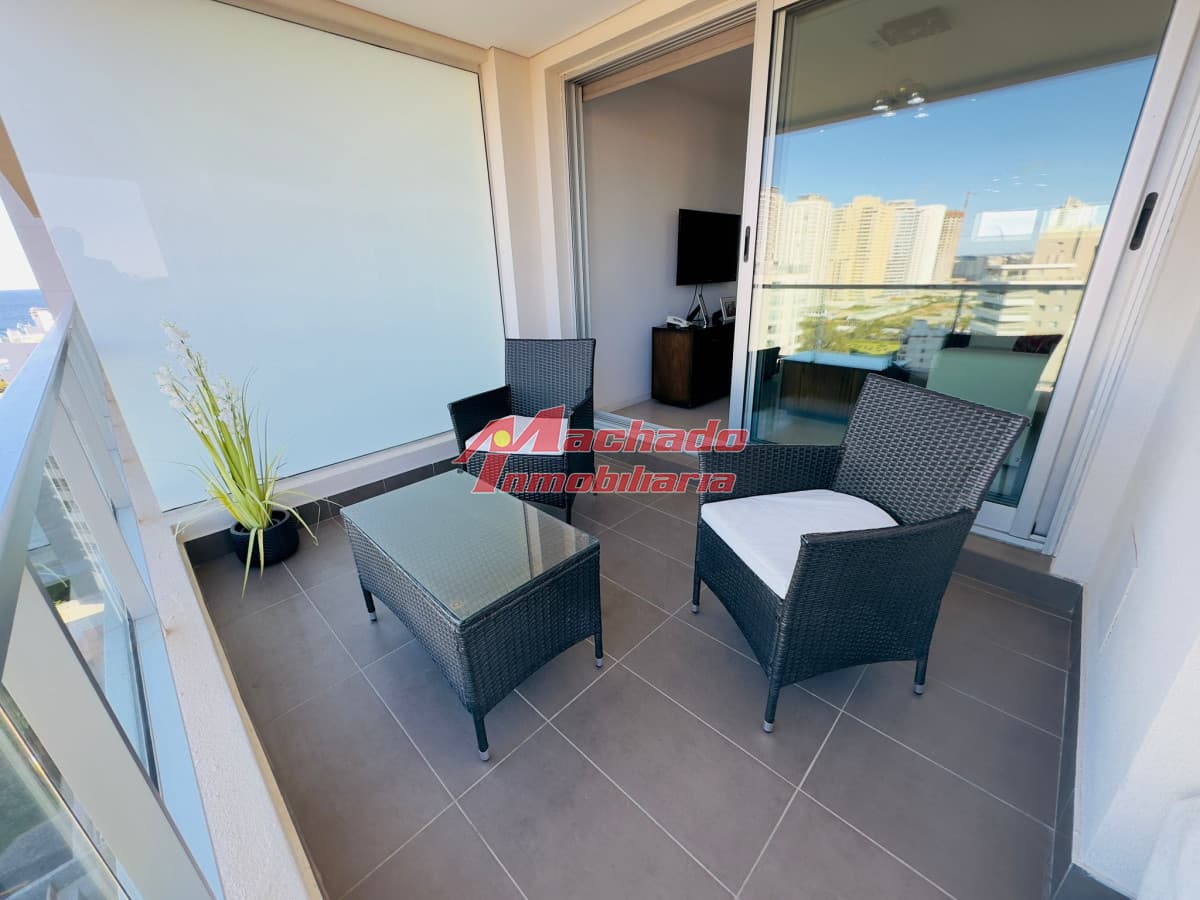 Alquiler de apartamento de dos dormitorios en Punta del Este