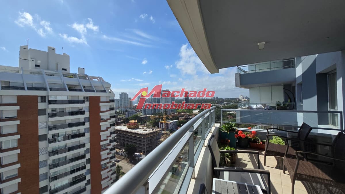 venta de apartamento excelente calidad, buena ubicación y linda vista