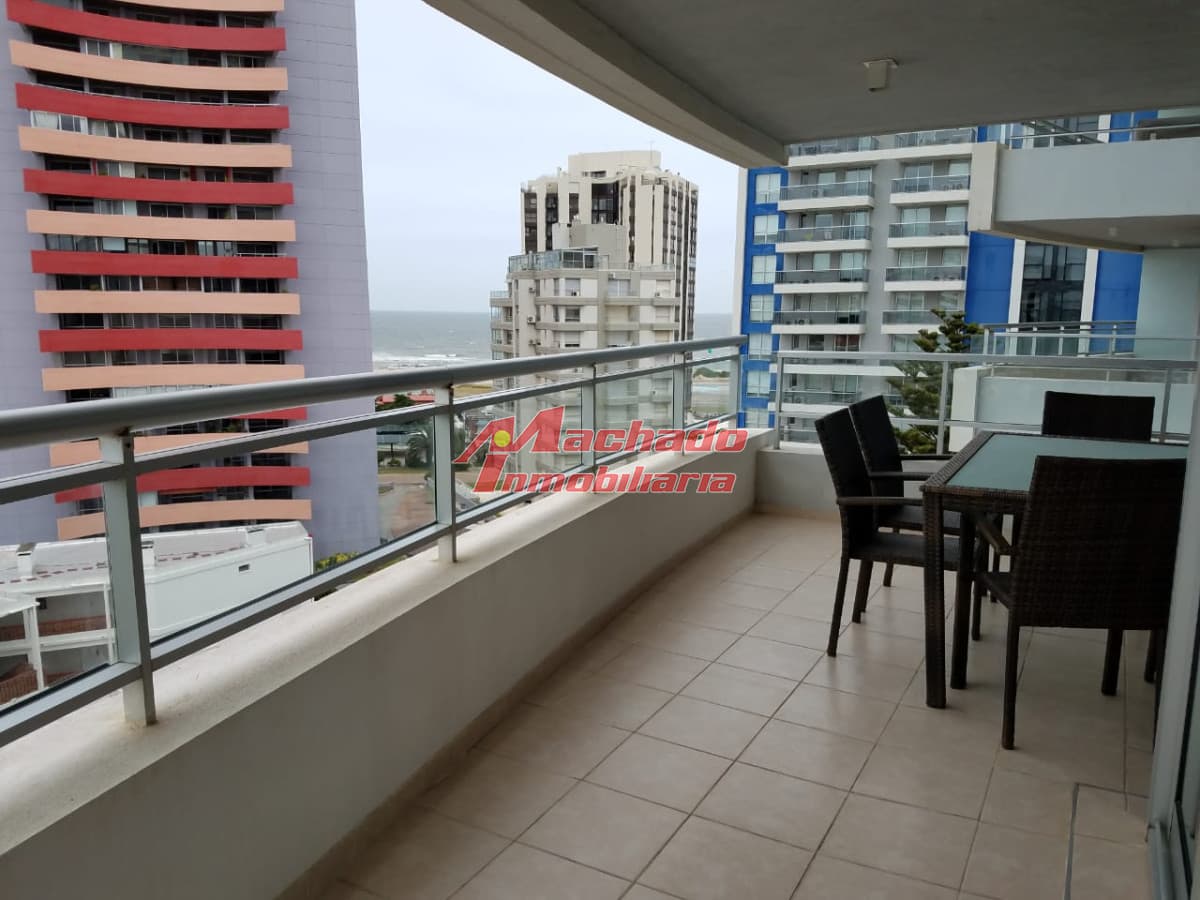 Alquiler temporario de apartamento de 3 dormitorios en Punta del Este