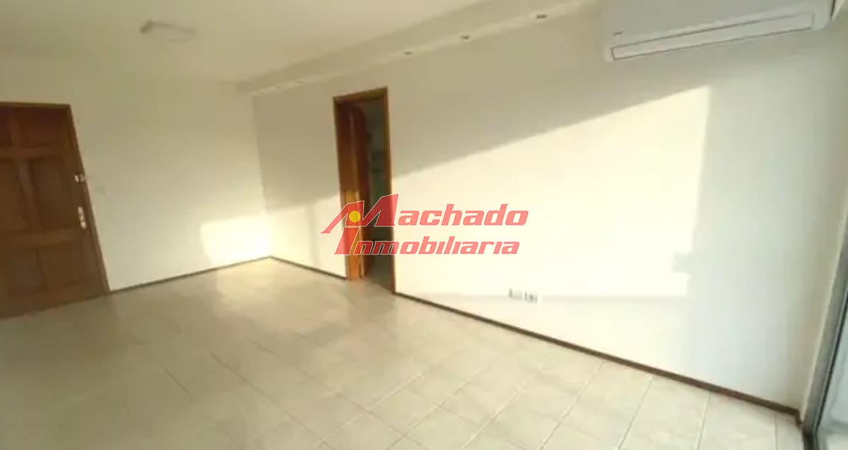 Venta de departamento en centro de Maldonado