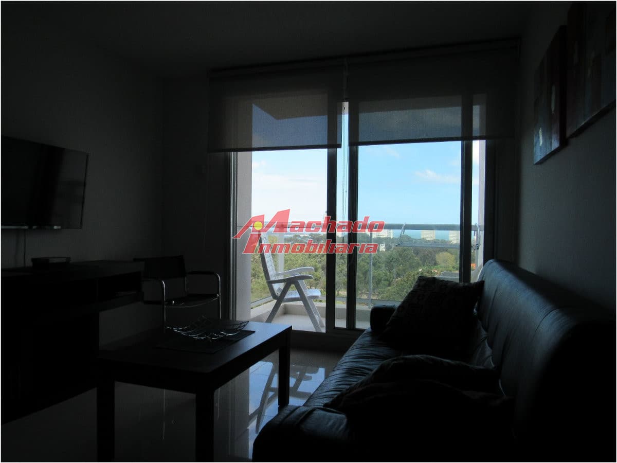 Venta de apartamento de dos dormitorios en Punta del Este