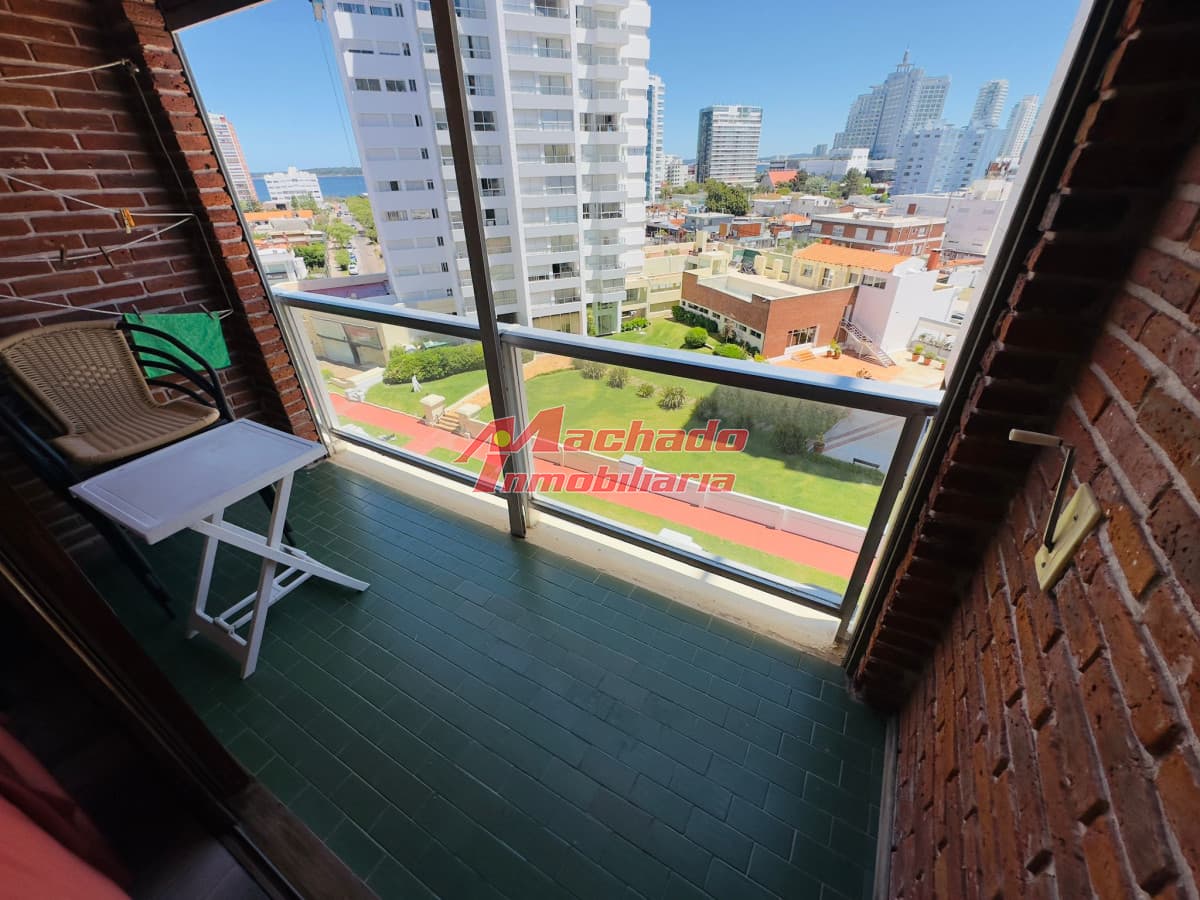Apartamento en alquiler temporal,1y medio dorm. , Punta del Este.