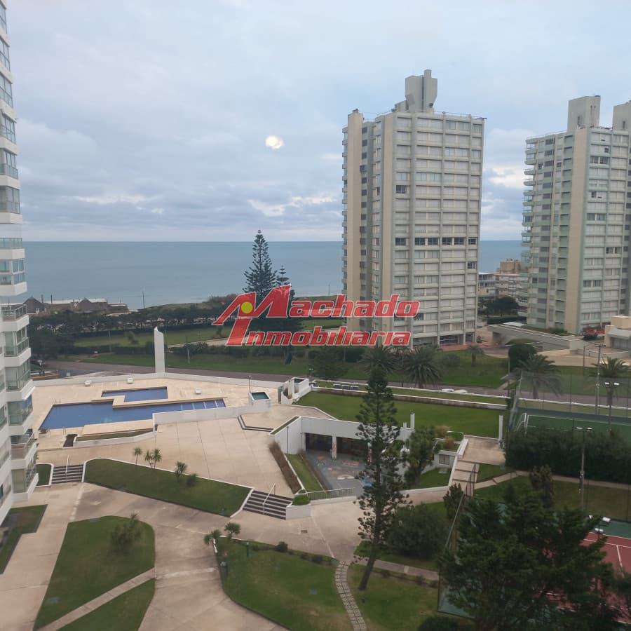 apartamento en venta frente a playa mansa