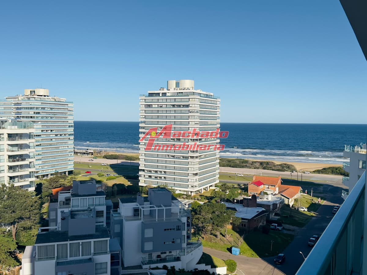 Alquiler de apartamento de dos dormitorios en Punta del Este