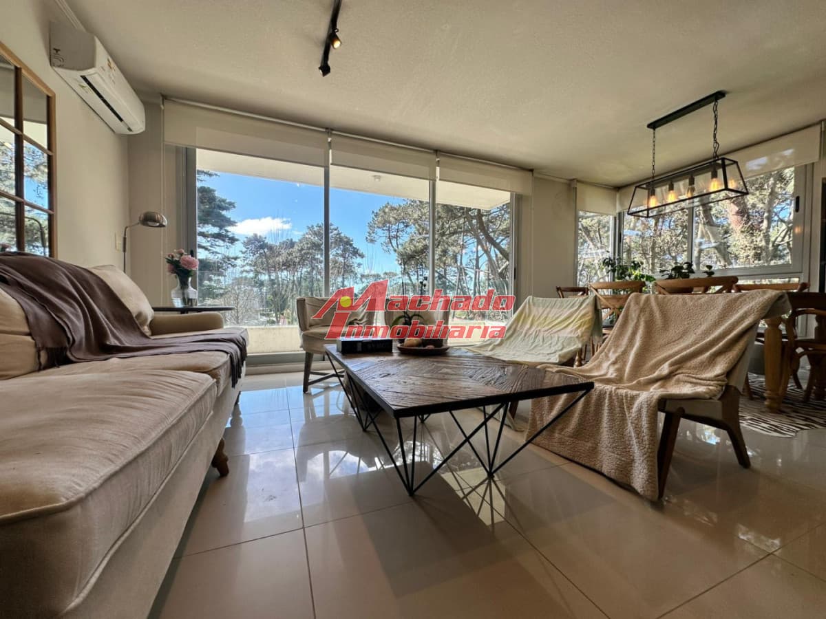 Venta de Apartamento de 2 dormitorios en Roosevelt