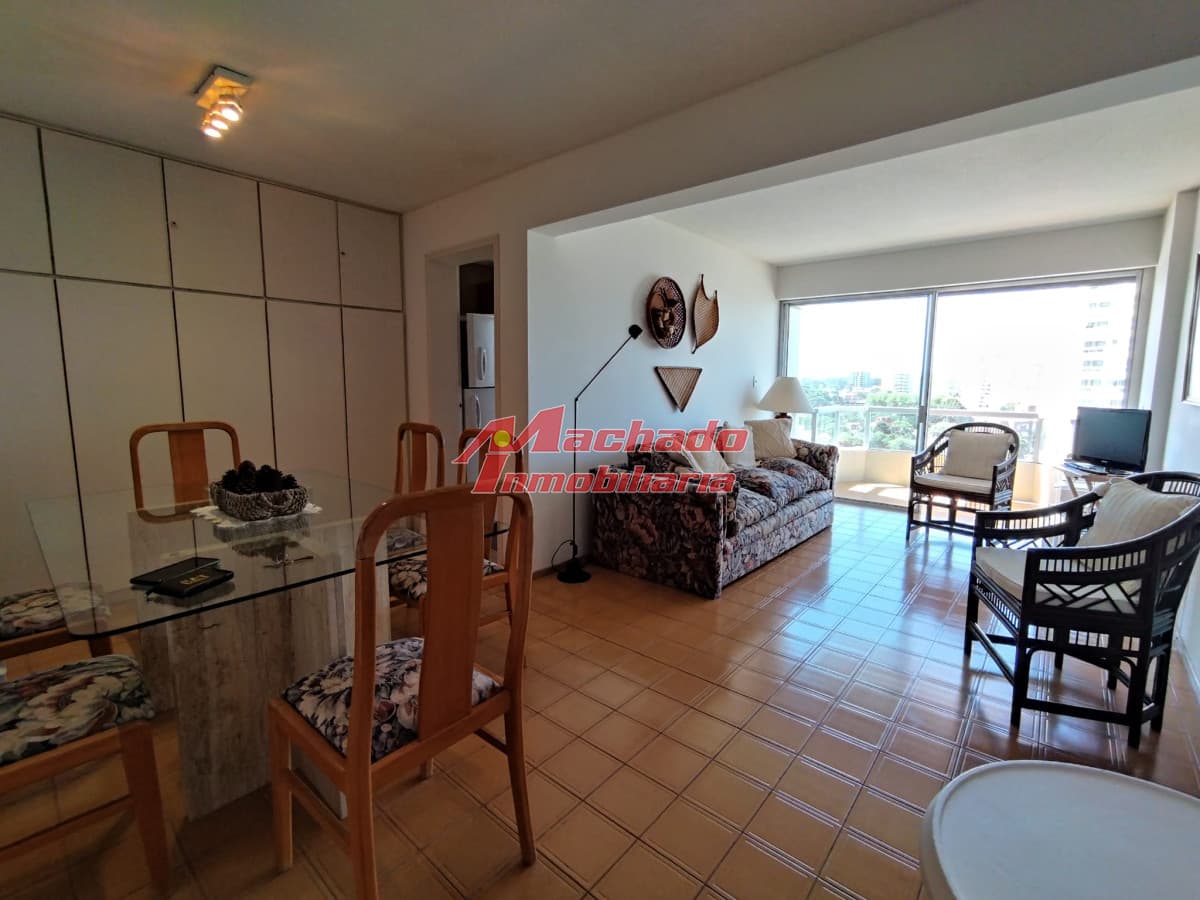 Alquilo apartamento de 1 dormitorio en Punta del Este