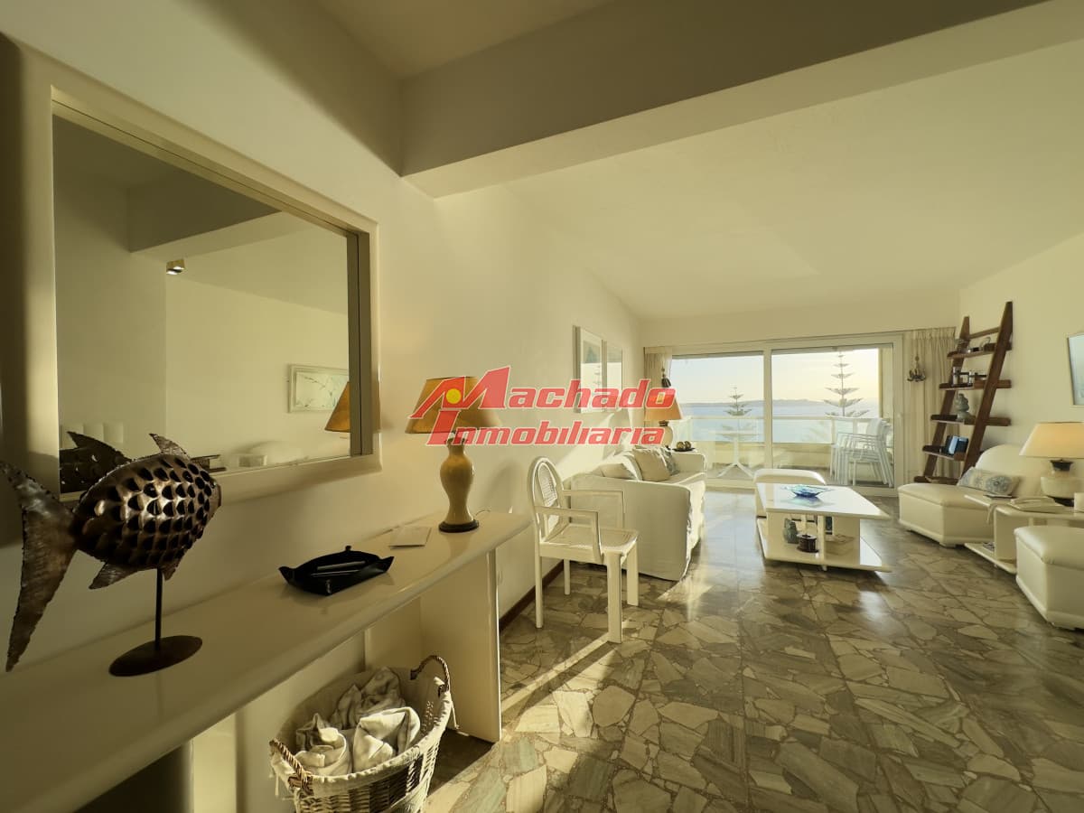 alquiler apartamento de 3 dormitorios en Punta del Este