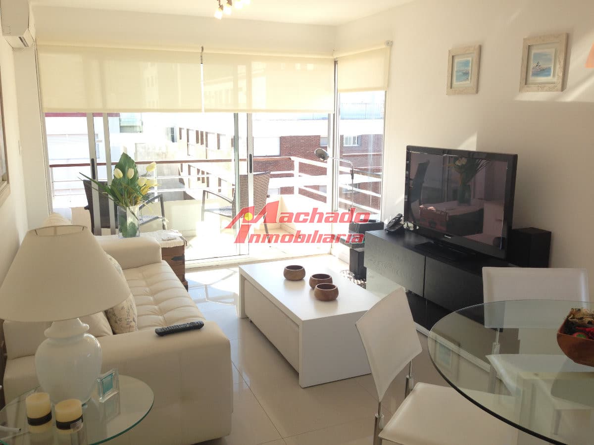 Apartamento en venta Punta del Este dos dormitorios