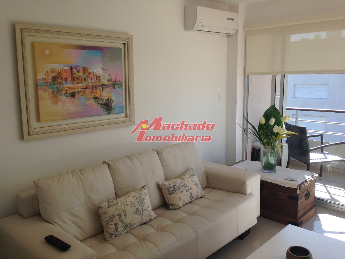 Apartamento en venta Punta del Este dos dormitorios