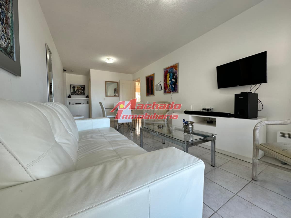 Alquiler de apartamento de dos dormitorios en Punta del Este