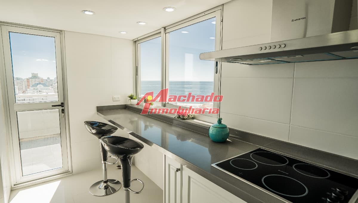 Alquiler, VENTA apartamento  Pent House dos dormitorios en Punta del Este