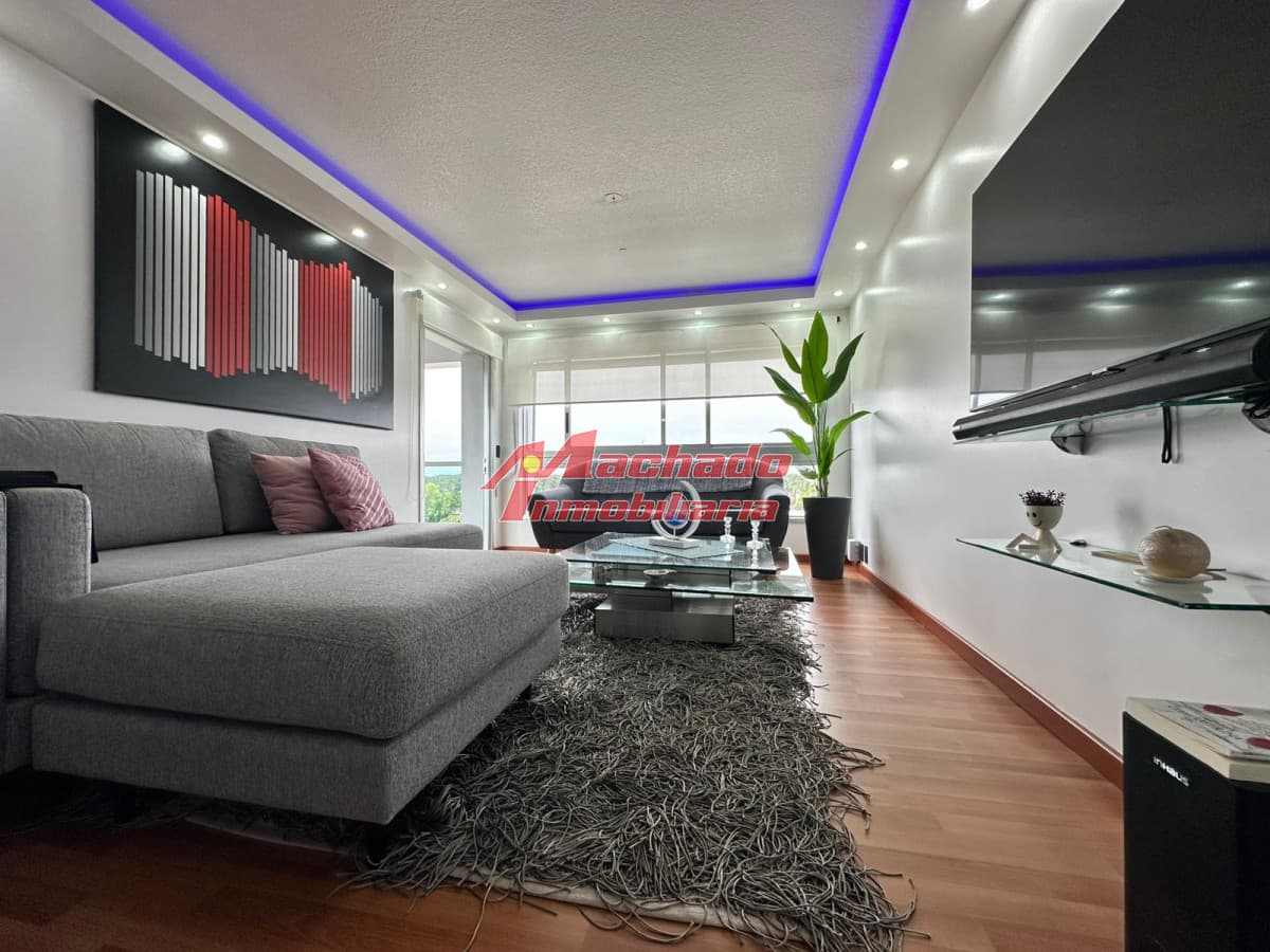 Venta de apartamento de dos dormitorios en Punta del Este
