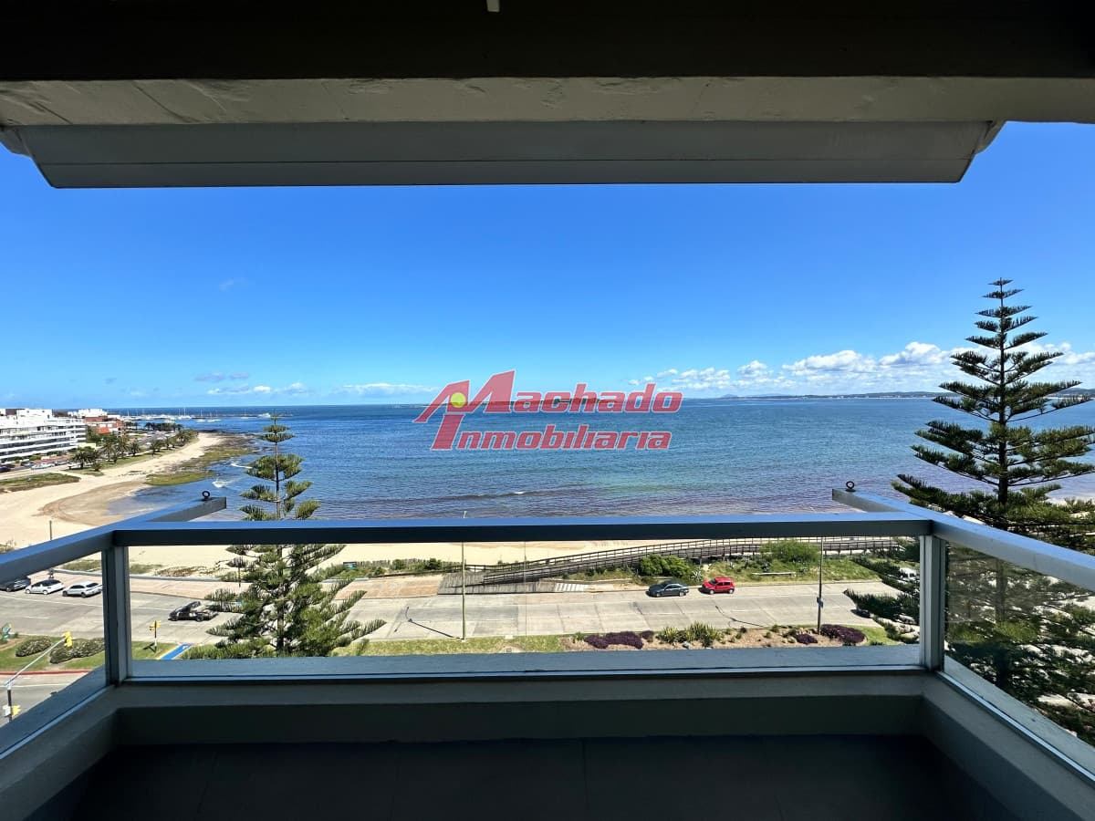Apartamento en alquiler temporal en Malecon I