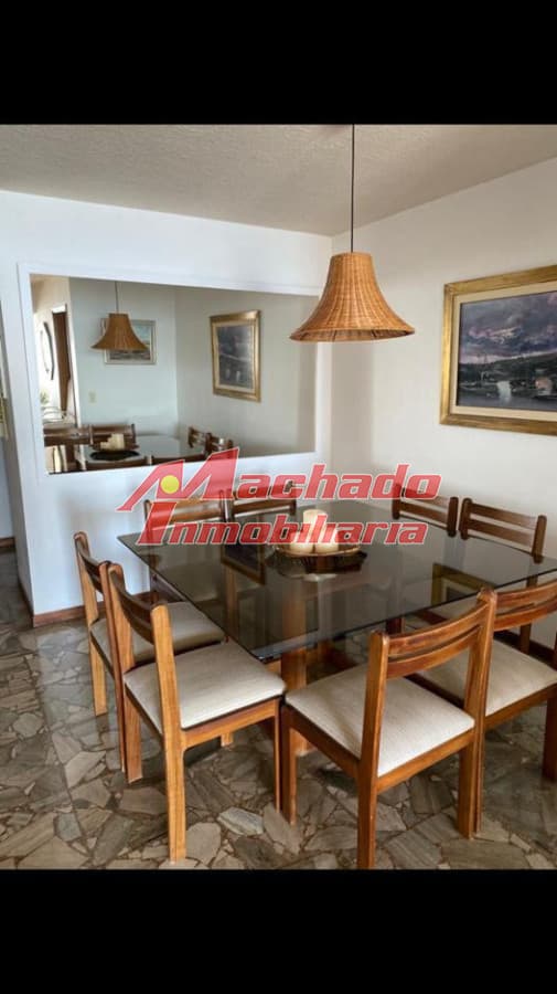 Apartamento de 3 dormitorios en Punta del Este