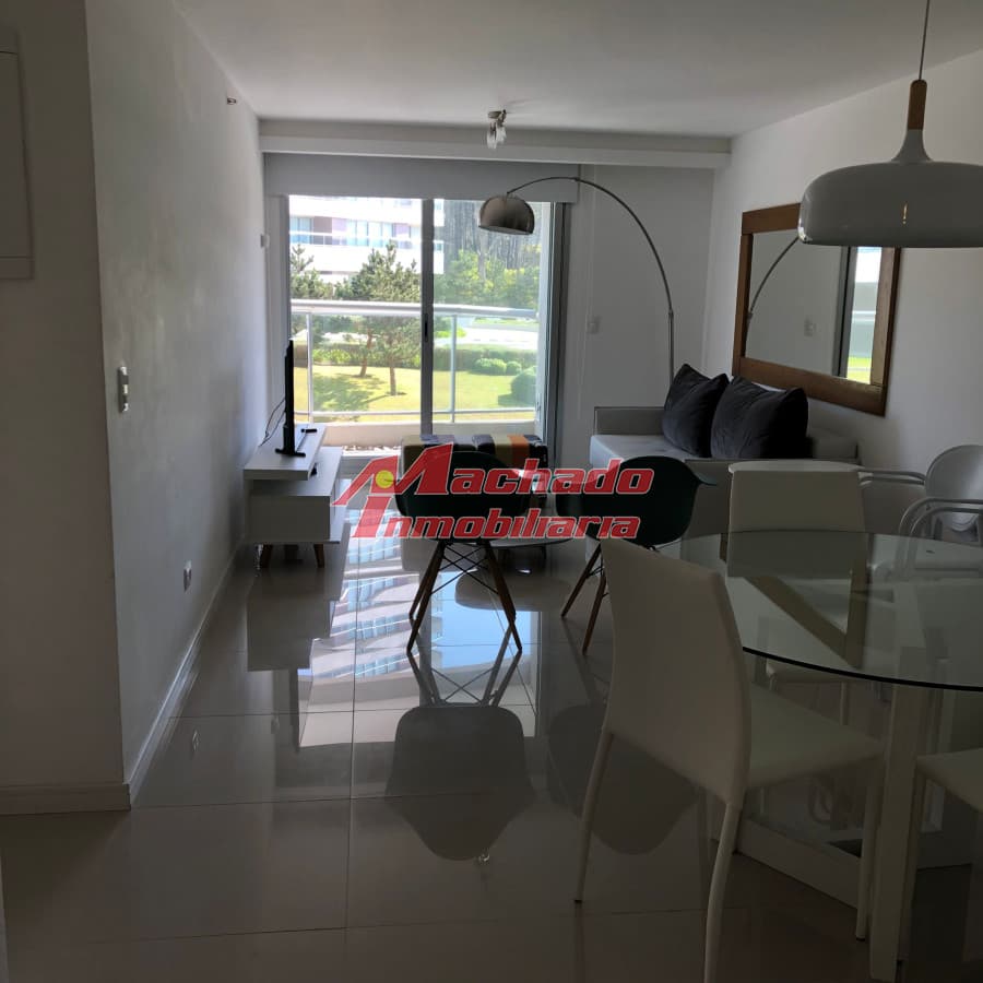 Venta de apartamento de un dormitorio en Punta del Este