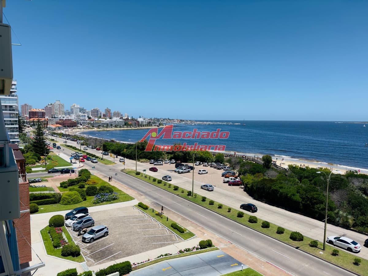 Alquiler de Temporada en Punta del este, primera linea de la mansa.