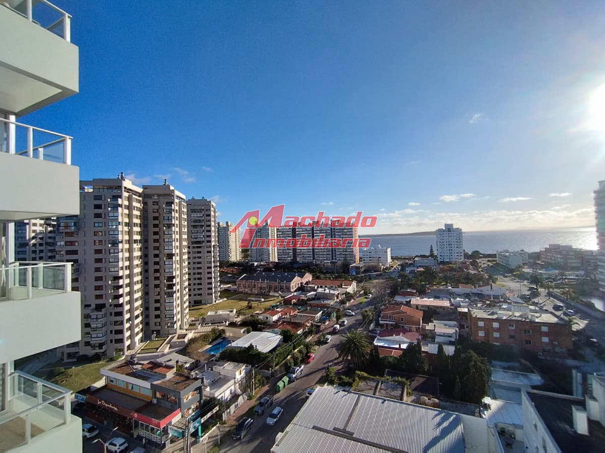 Alquiler de temporada de apartamento de tres dormitorios en Punta del Este
