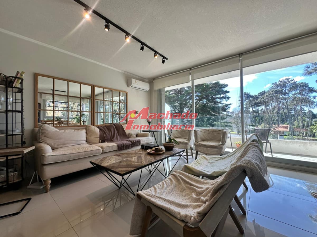 Venta de Apartamento de 2 dormitorios en Roosevelt