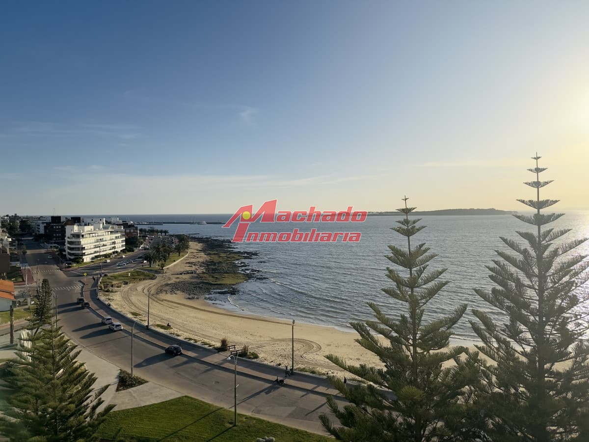 alquiler apartamento de 3 dormitorios en Punta del Este