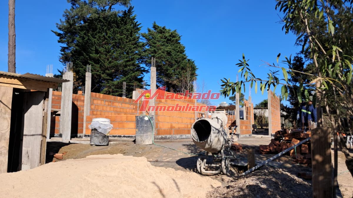 Oportunidad - Casa a estrenar en Cantegril - Precio pozo