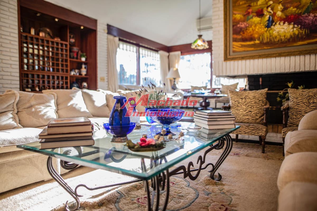 Casa en venta de 6 dormitorios, playa mansa, Punta del este.
