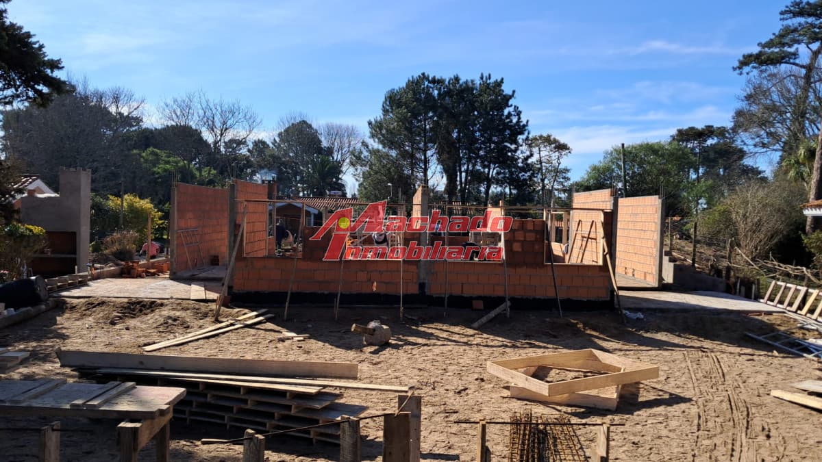 Oportunidad - Casa a estrenar en Cantegril - Precio pozo