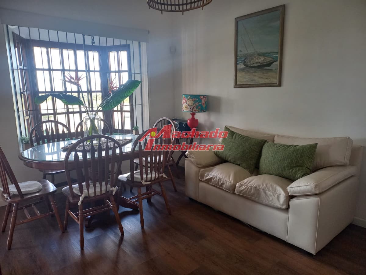 Alquiler de casa de dos dormitorios en Punta del Este