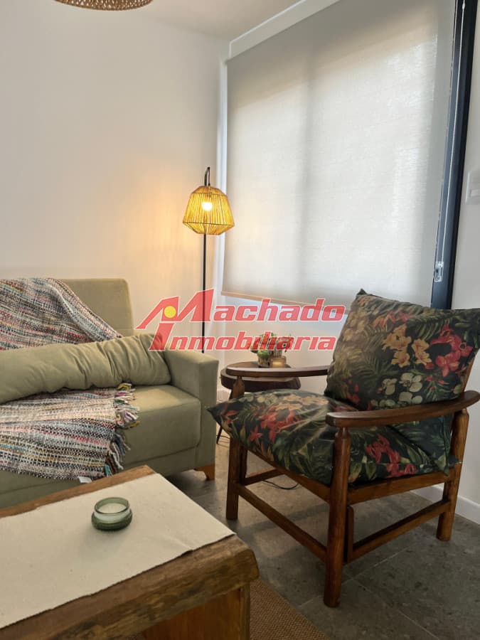 Casa de dos dormitorios en venta en Eden Rock