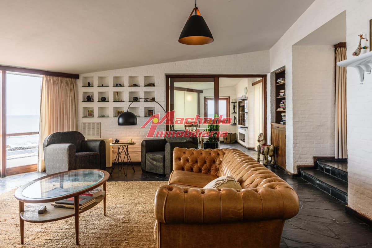 Casa en venta y alquiler de temporada en Peninsula Punta del Este