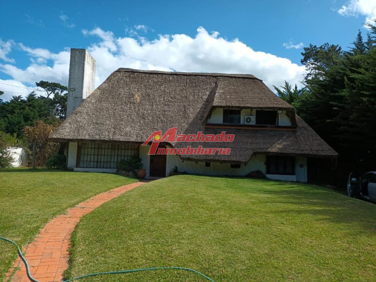 casa en venta de 3 dormitorios en Punta del Este