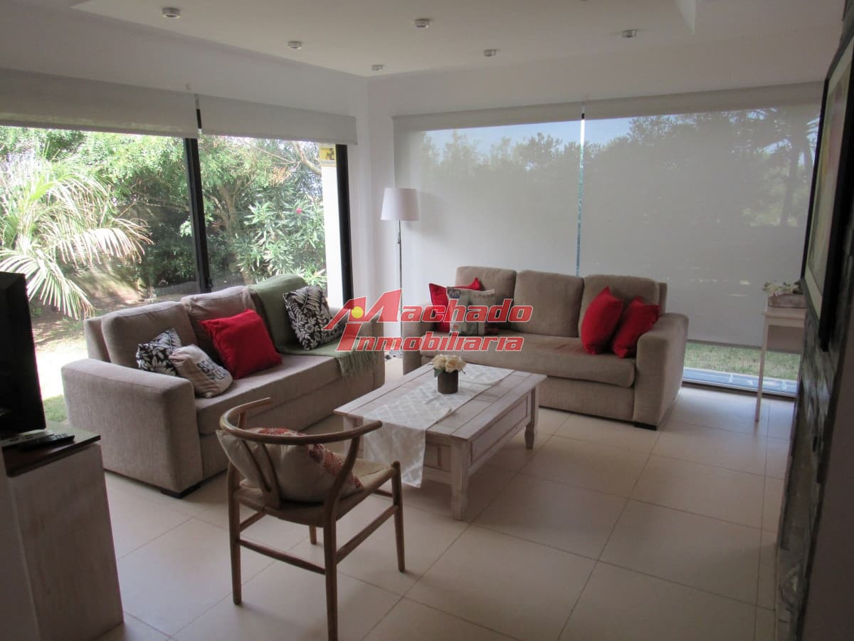 Casa en venta de 3 dormitorios en Balneario Buenos Aires
