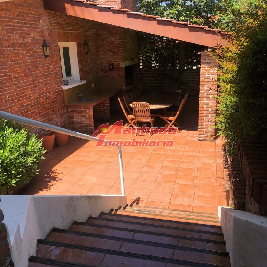 Alquiler de casa de 3 dormitorios en Punta del Este