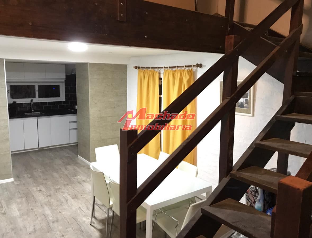 Alquiler de casa de 3 dormitorios y dependencia de servicio en La Barra